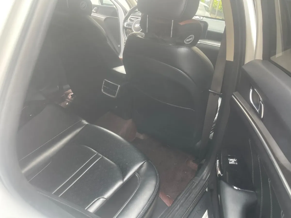 2020 Kia K5 1.5T 170HP L4 7DCT,autocango,china used car exporter,china ev exporter,chinese used car exporter,chinese used ev exporter