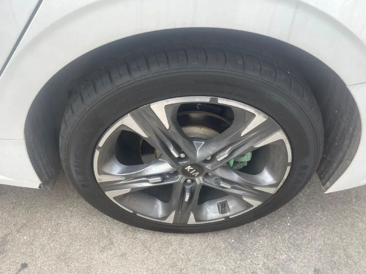 2020 Kia K5 1.5T 170HP L4 7DCT,autocango,china used car exporter,china ev exporter,chinese used car exporter,chinese used ev exporter