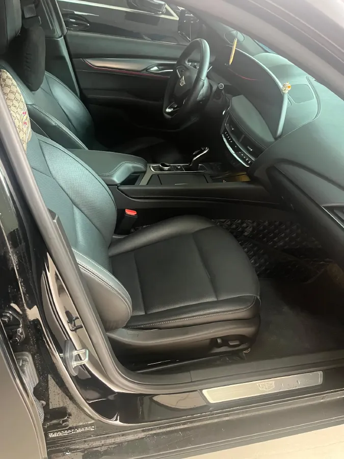 2024 Cadillac CT5 2.0T 237HP L4 10AT,autocango,china used car exporter,china ev exporter,chinese used car exporter,chinese used ev exporter