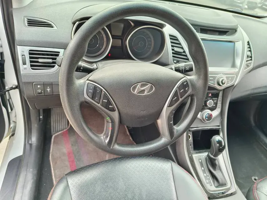 2016 Hyundai Elantra 1.6L 128HP L4 6AT,autocango,china used car exporter,china ev exporter,chinese used car exporter,chinese used ev exporter