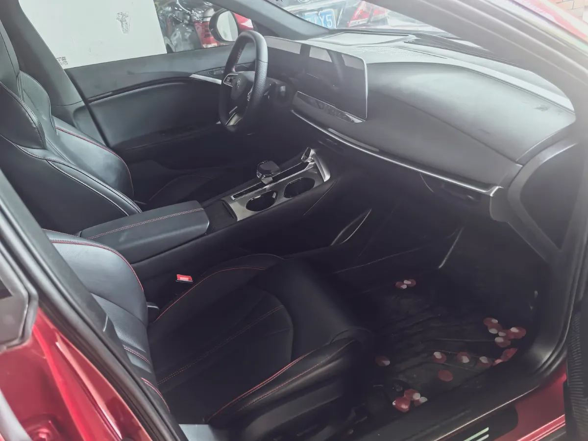 2023 MG 7 2.0T 261HP L4 9AT,autocango,china used car exporter,china ev exporter,chinese used car exporter,chinese used ev exporter