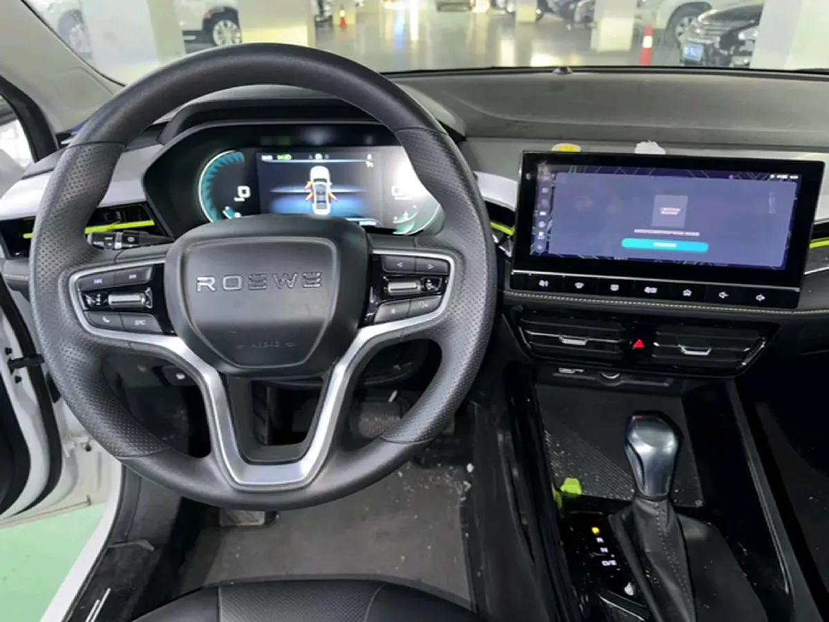 2021 Roewe i5 1.5L 120HP L4 CVT,autocango,china used car exporter,china ev exporter,chinese used car exporter,chinese used ev exporter