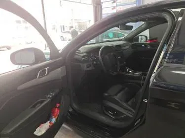 2022 LYNK&CO 03 2.0T 190HP L4 7DCT,autocango,china used car exporter,china ev exporter,chinese used car exporter,chinese used ev exporter