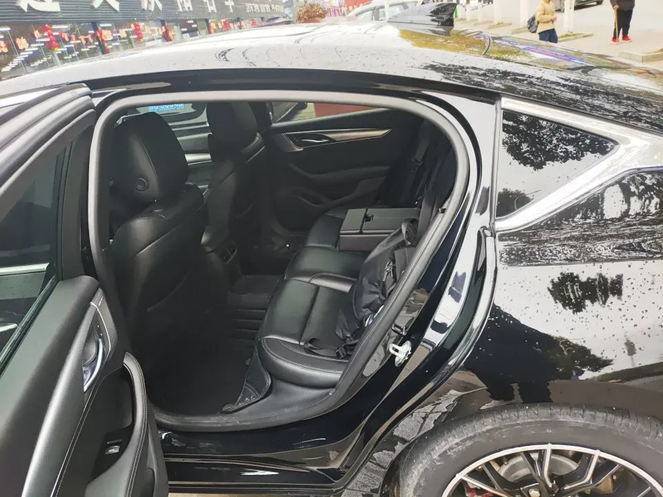 2021 Cadillac CT5 2.0T 237HP L4 10AT,autocango,china used car exporter,china ev exporter,chinese used car exporter,chinese used ev exporter