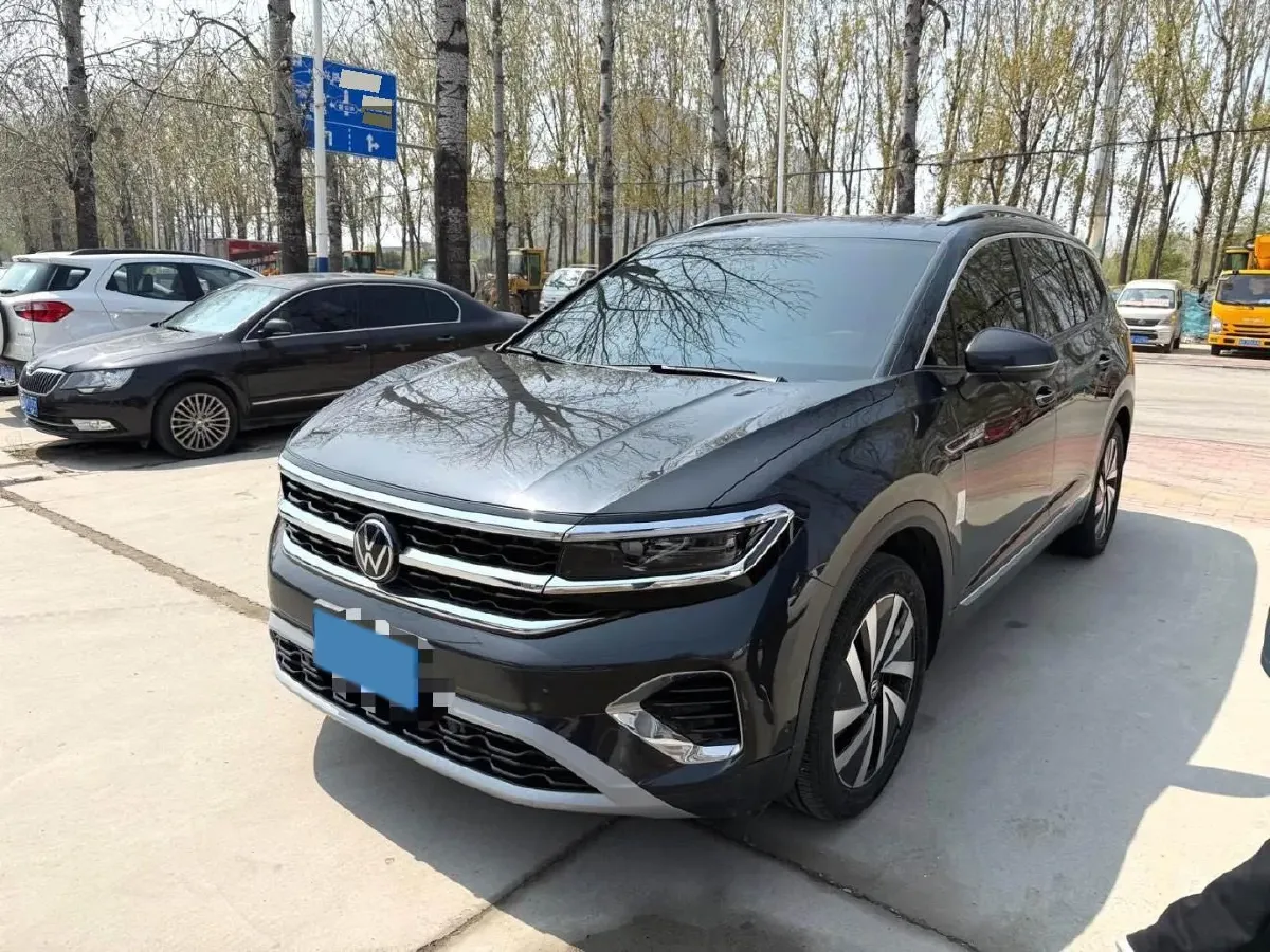 2021 Volkswagen Talagon 2.0T 186HP L4 7DCT,autocango,china used car exporter,china ev exporter,chinese used car exporter,chinese used ev exporter