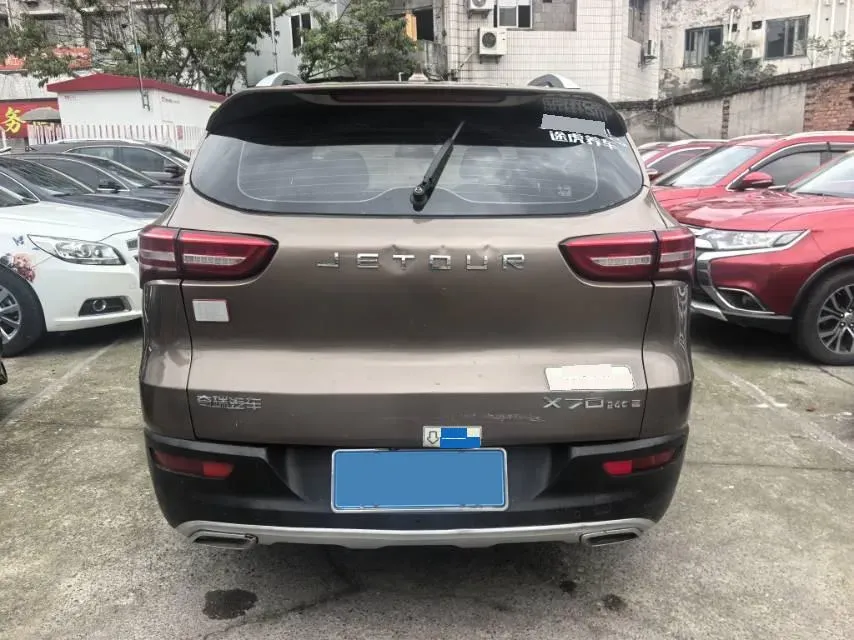 2018 Jetour X70 1.5T 147HP L4 5MT,autocango,china used car exporter,china ev exporter,chinese used car exporter,chinese used ev exporter