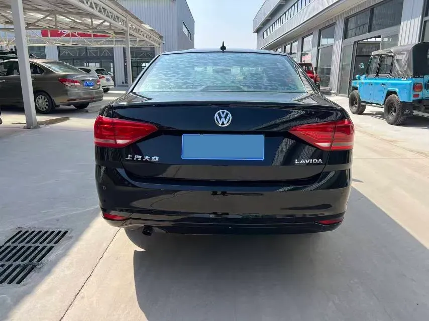 2017 Buick Excelle 1.5L 114HP L4 5MT,autocango,china used car exporter,china ev exporter,chinese used car exporter,chinese used ev exporter