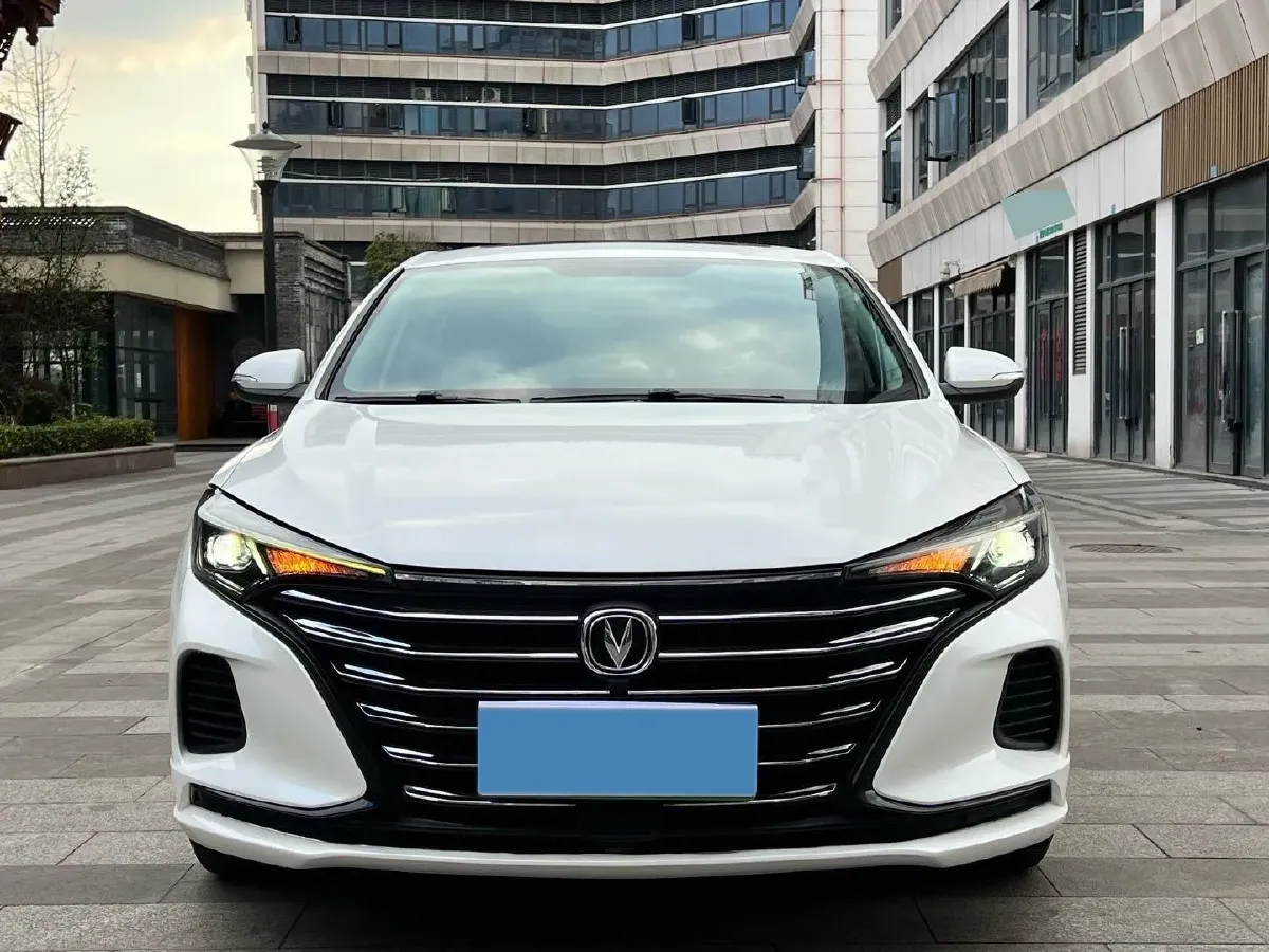 2020 ChangAn Eado 1.6L 128HP L4 6AT,autocango,china used car exporter,china ev exporter,chinese used car exporter,chinese used ev exporter