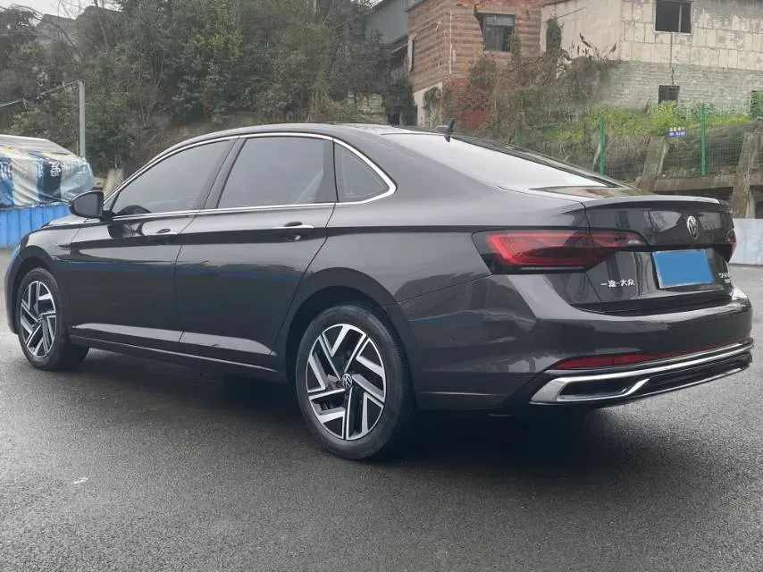 2023 Volkswagen Sagitar 1.5T 160HP L4 7DCT,autocango,china used car exporter,china ev exporter,chinese used car exporter,chinese used ev exporter