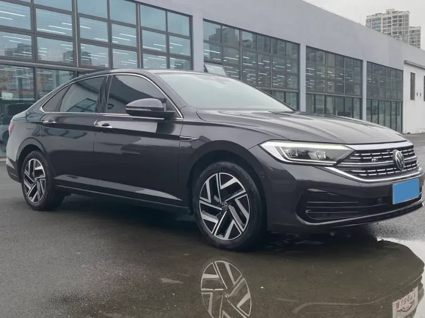 2023 Volkswagen Sagitar 1.5T 160HP L4 7DCT,autocango,china used car exporter,china ev exporter,chinese used car exporter,chinese used ev exporter