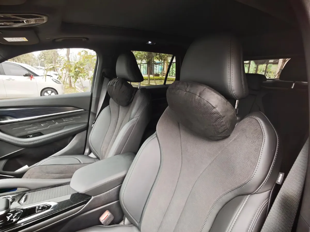 2024 Geely Monjaro 2.0T 238HP L4 8AT,autocango,china used car exporter,china ev exporter,chinese used car exporter,chinese used ev exporter