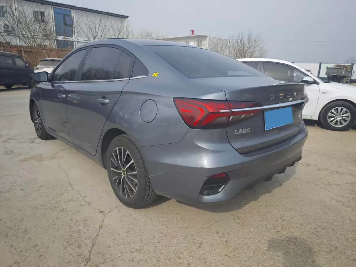 2021 Roewe i5 1.5L 120HP L4 CVT,autocango,china used car exporter,china ev exporter,chinese used car exporter,chinese used ev exporter