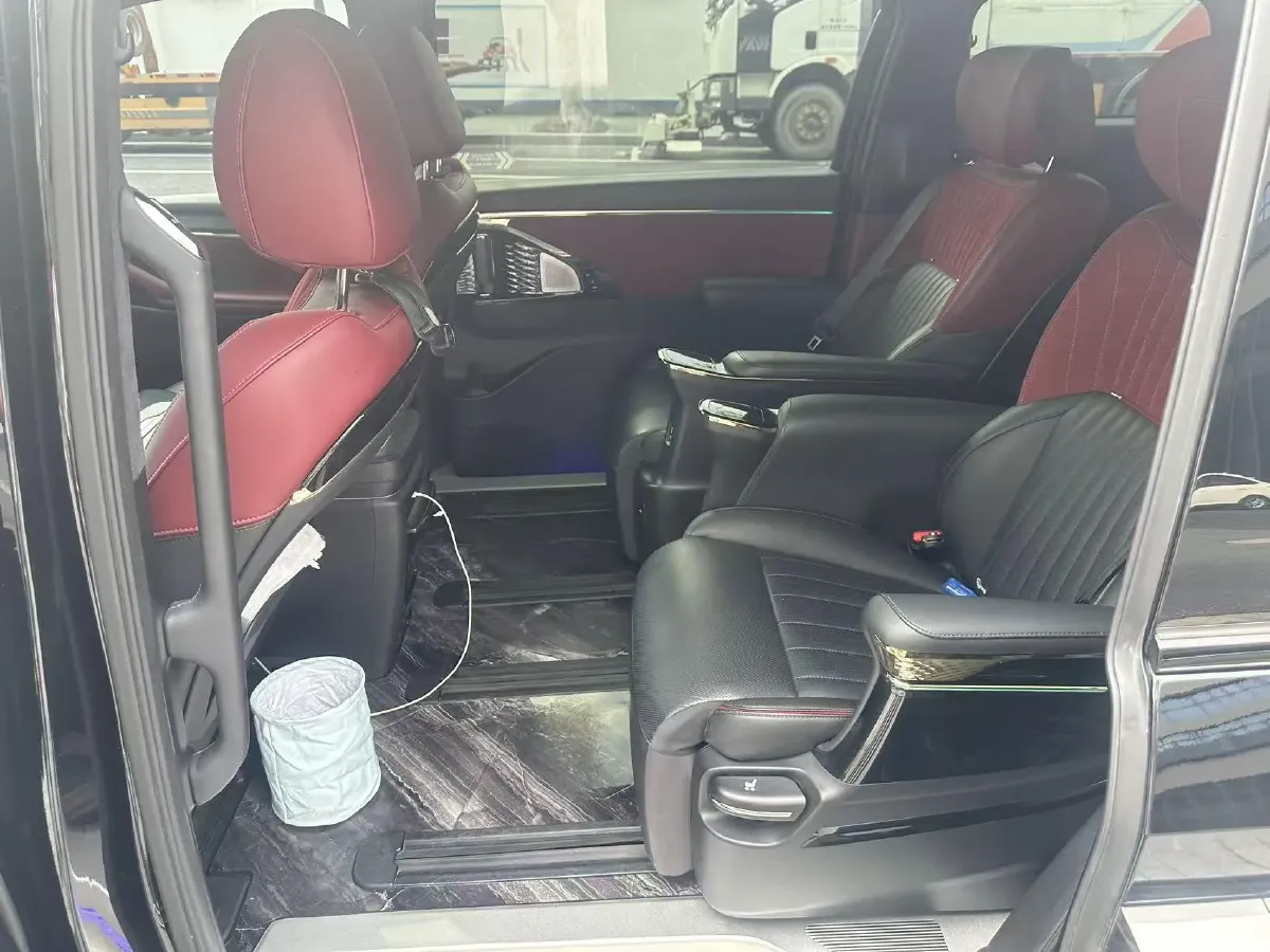 2023 GAC Trumpchi M8 2.0T 252HP L4 8AT,autocango,china used car exporter,china ev exporter,chinese used car exporter,chinese used ev exporter