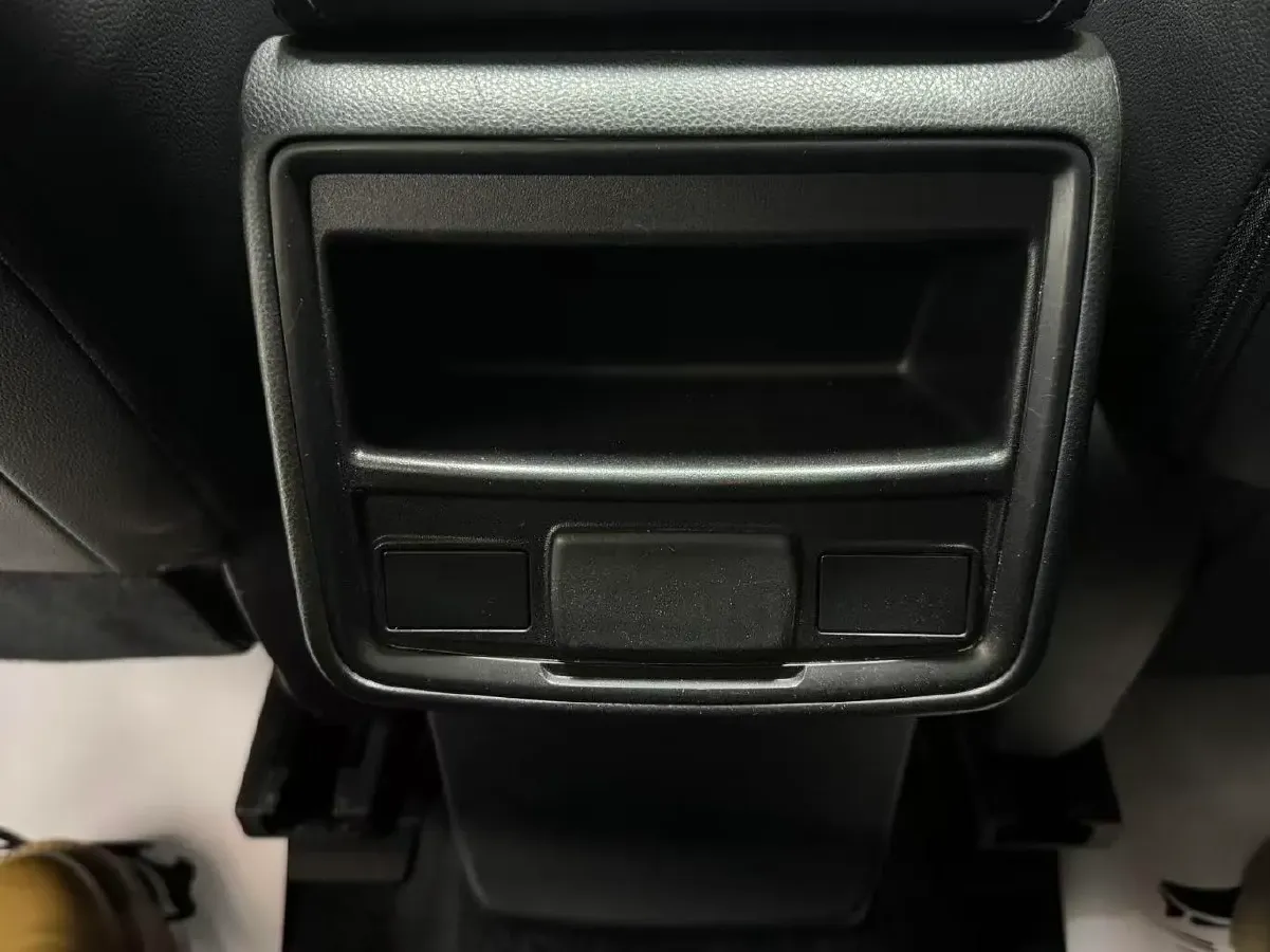 2021 Subaru Forester 2.0L 154HP H4 CVT,autocango,china used car exporter,china ev exporter,chinese used car exporter,chinese used ev exporter