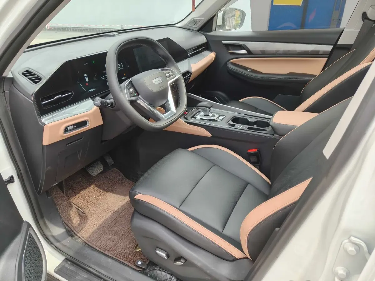 2024 Geely OkavangoPRO 1.5T 181HP L4 7DCT,autocango,china used car exporter,china ev exporter,chinese used car exporter,chinese used ev exporter