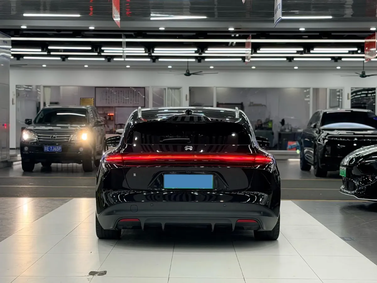 2023 NIO ET5T BEV 75KWH,autocango,china used car exporter,china ev exporter,chinese used car exporter,chinese used ev exporter