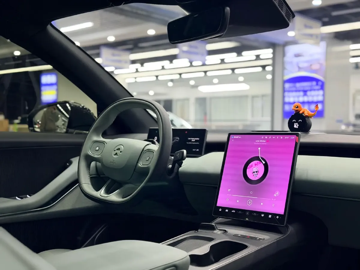 2023 NIO ET5T BEV 75KWH,autocango,china used car exporter,china ev exporter,chinese used car exporter,chinese used ev exporter