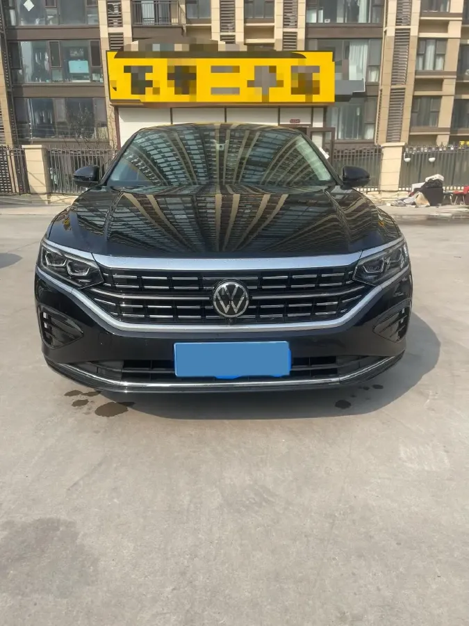 2023 Volkswagen Passat 2.0T 186HP L4 7DCT,autocango,china used car exporter,china ev exporter,chinese used car exporter,chinese used ev exporter