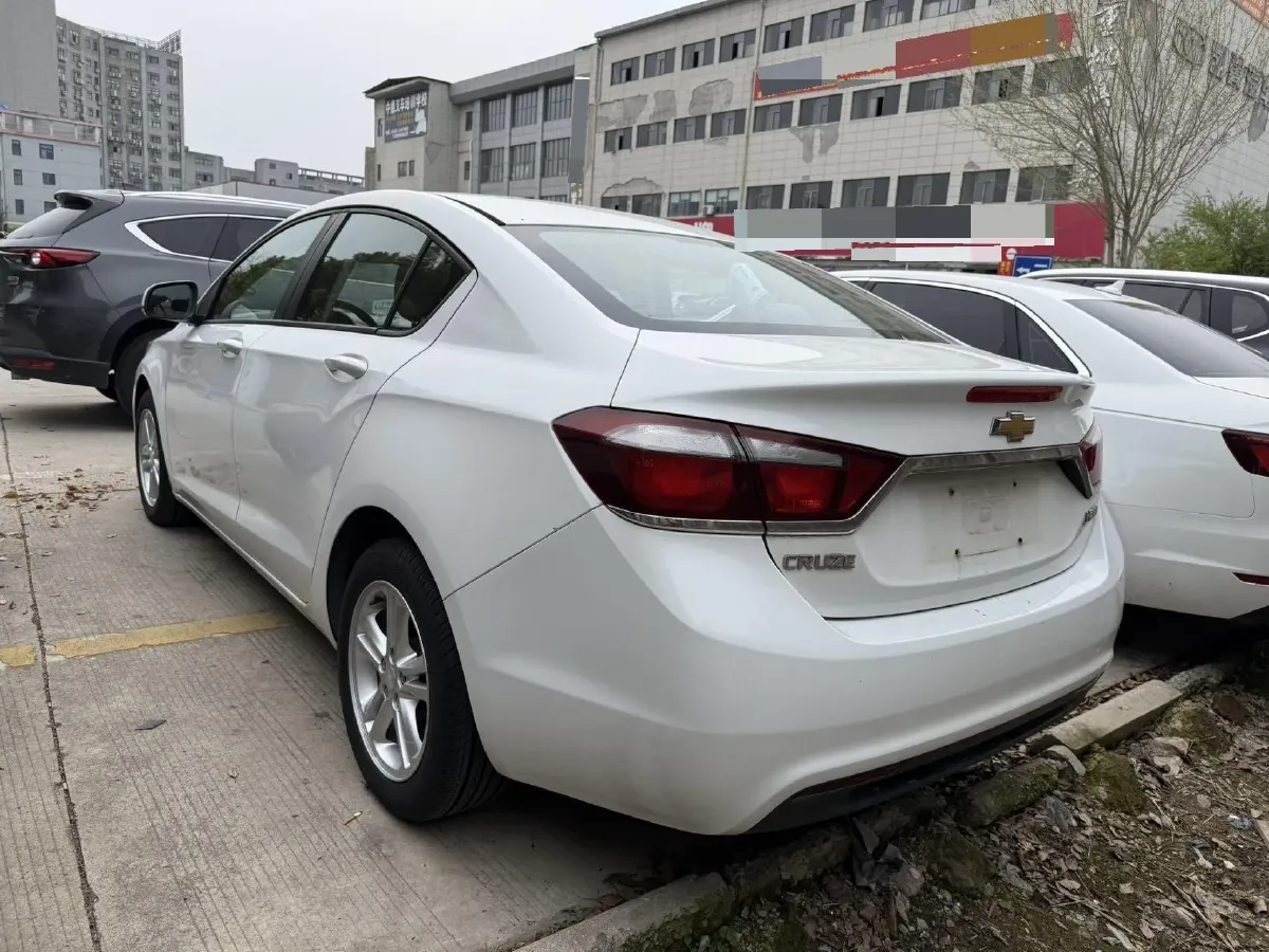2016 Chevrolet Cruze 1.5L 114HP L4 5MT,autocango,china used car exporter,china ev exporter,chinese used car exporter,chinese used ev exporter