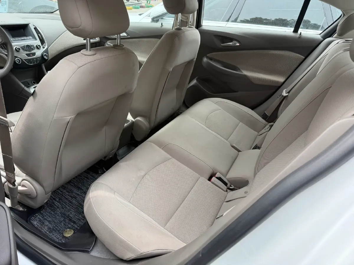 2016 Chevrolet Cruze 1.5L 114HP L4 5MT,autocango,china used car exporter,china ev exporter,chinese used car exporter,chinese used ev exporter