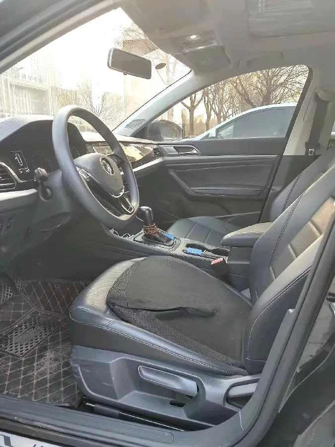 2019 Volkswagen Lavida 1.5L 113HP L4 6AT,autocango,china used car exporter,china ev exporter,chinese used car exporter,chinese used ev exporter