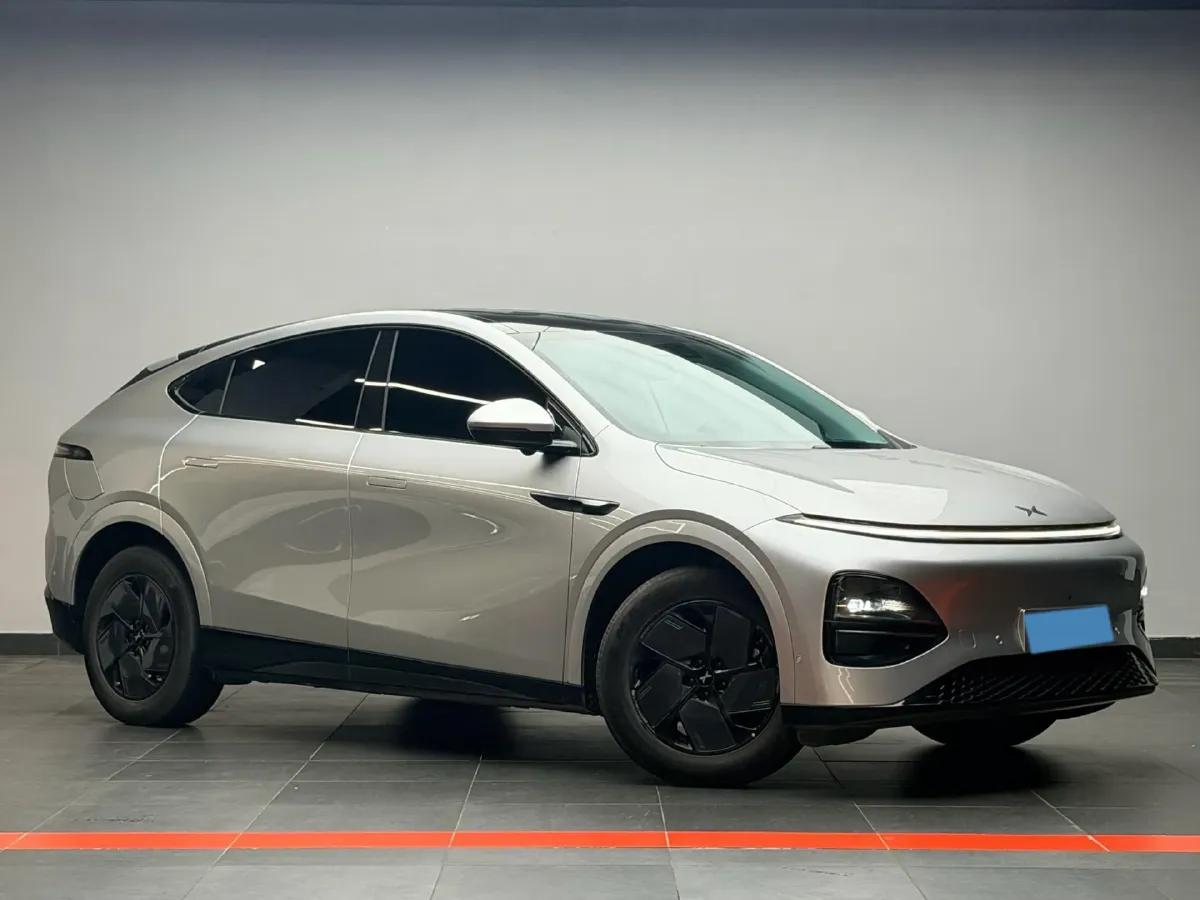 2025 Xpeng G6 BEV 68.5KWH,autocango,china used car exporter,china ev exporter,chinese used car exporter,chinese used ev exporter