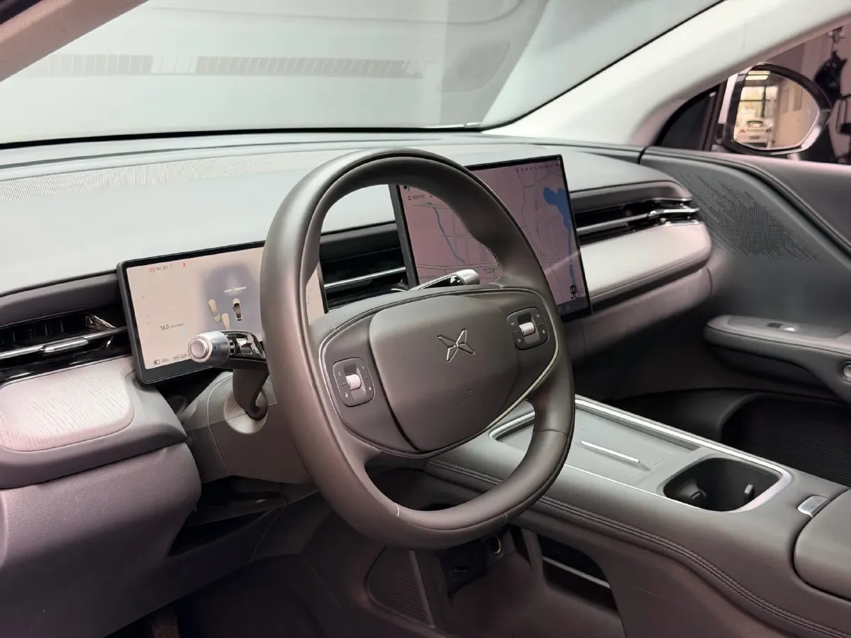 2025 Xpeng G6 BEV 68.5KWH,autocango,china used car exporter,china ev exporter,chinese used car exporter,chinese used ev exporter