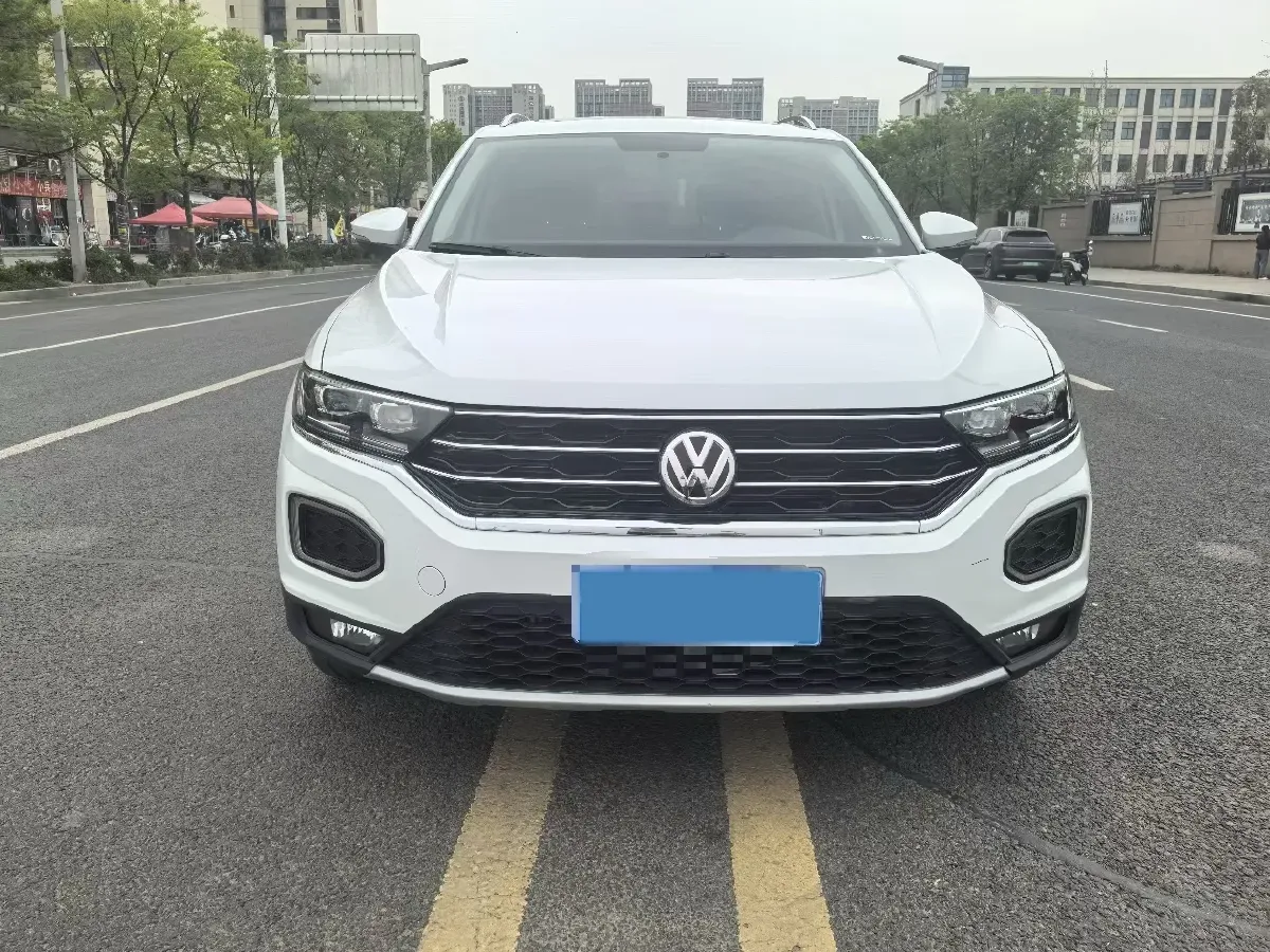 2020 Volkswagen T-Roc 1.4T 150HP L4 7DCT,autocango,china used car exporter,china ev exporter,chinese used car exporter,chinese used ev exporter