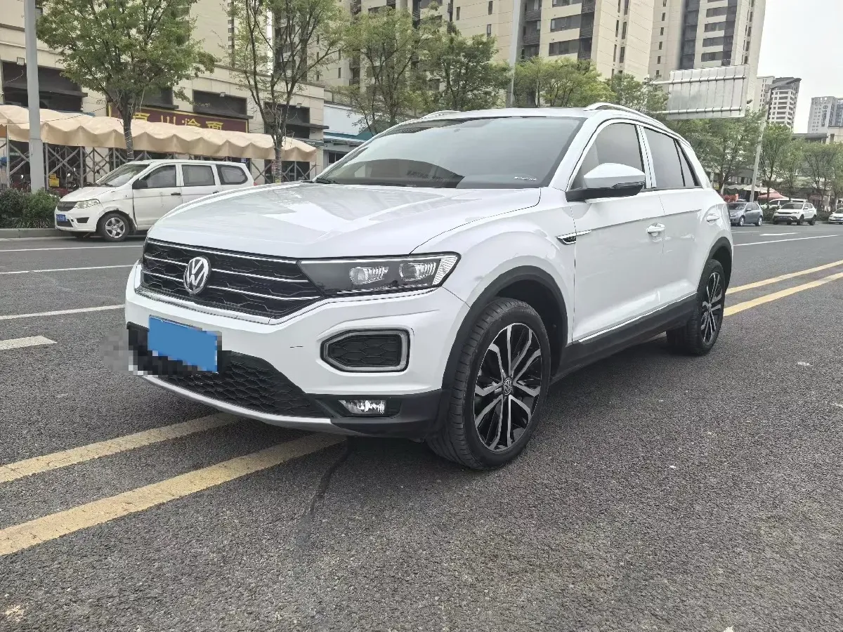 2020 Volkswagen T-Roc 1.4T 150HP L4 7DCT,autocango,china used car exporter,china ev exporter,chinese used car exporter,chinese used ev exporter
