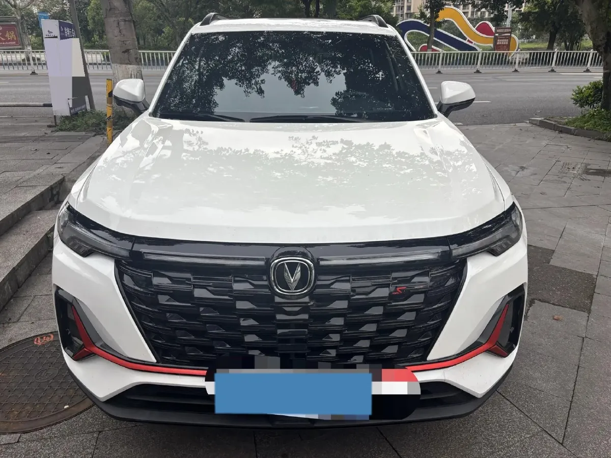 2023 ChangAn CS35 Plus 1.4T 160HP L4 7DCT,autocango,china used car exporter,china ev exporter,chinese used car exporter,chinese used ev exporter