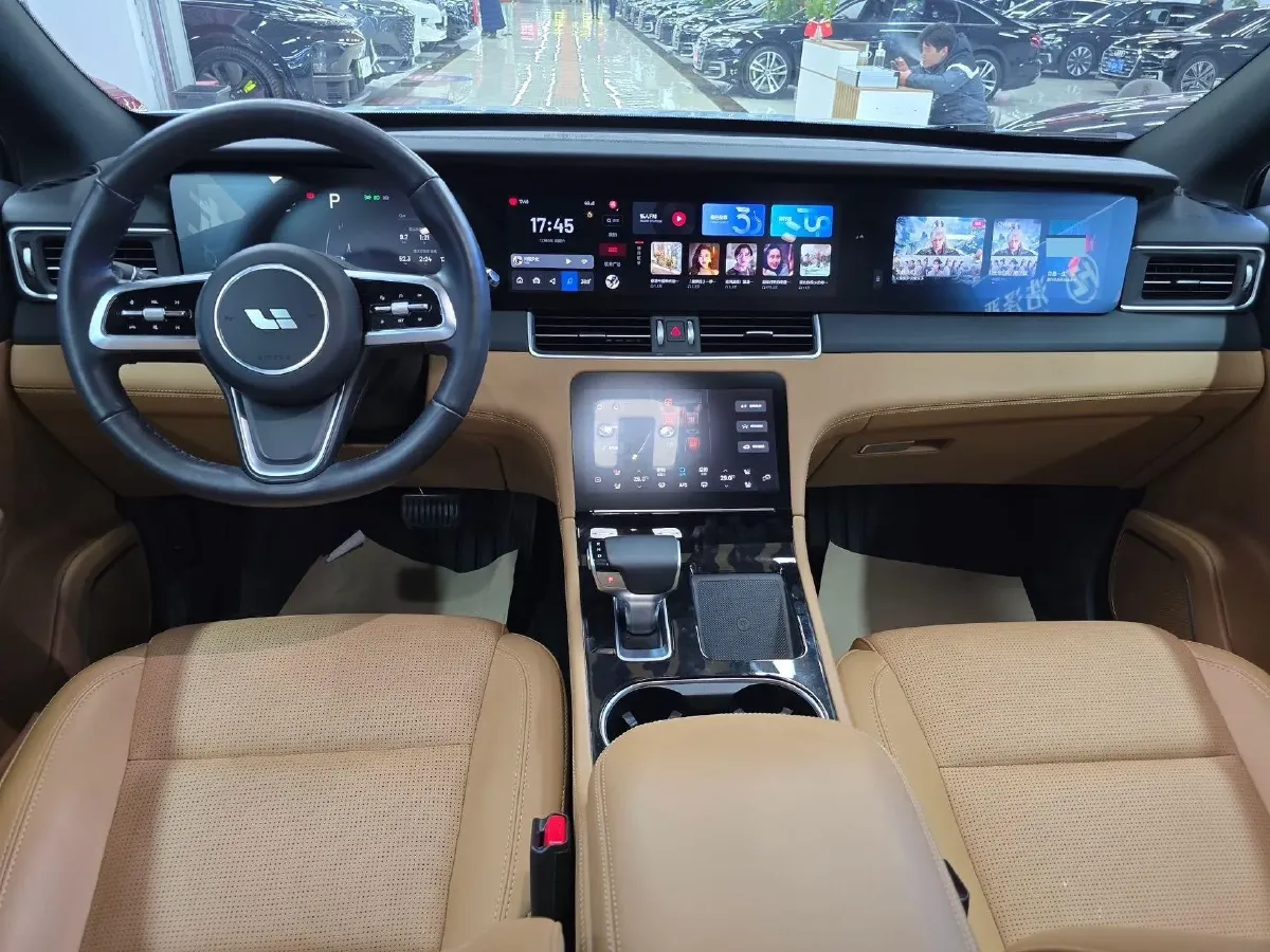 2021 Li ONE Range Extended 131HP REEV 40.5KWH,autocango,china used car exporter,china ev exporter,chinese used car exporter,chinese used ev exporter