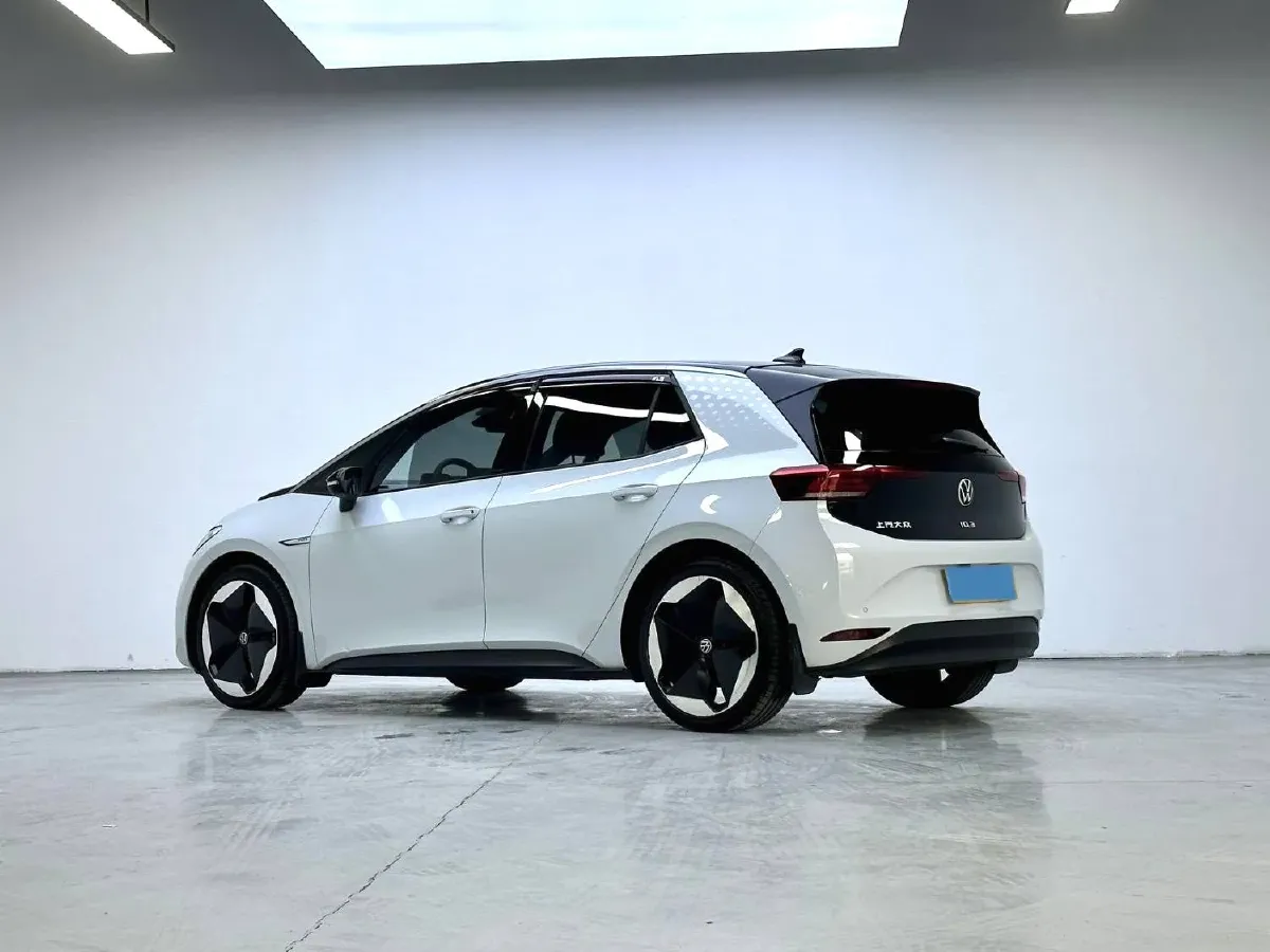 2023 Volkswagen Golf 1.4T 150HP L4 7DCT,autocango,china used car exporter,china ev exporter,chinese used car exporter,chinese used ev exporter