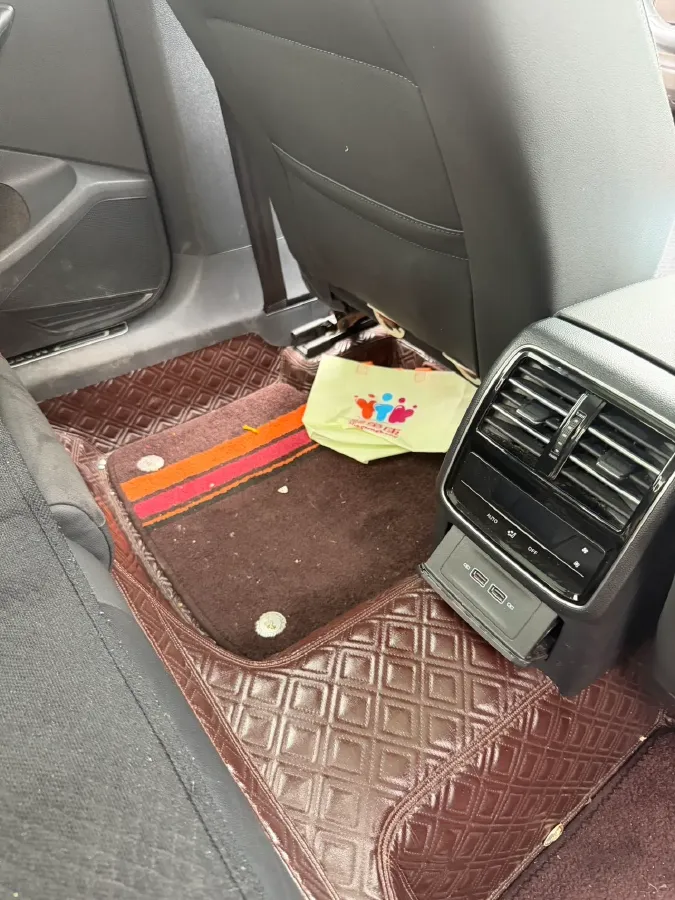 2020 Volkswagen Magotan 2.0T 186HP L4 7DCT,autocango,china used car exporter,china ev exporter,chinese used car exporter,chinese used ev exporter