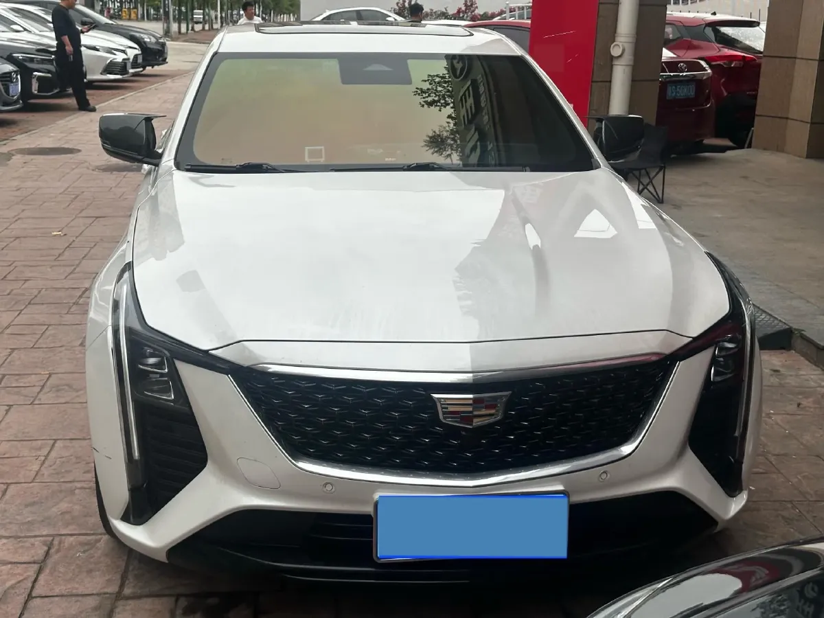 2024 Cadillac CT5 2.0T 237HP L4 10AT,autocango,china used car exporter,china ev exporter,chinese used car exporter,chinese used ev exporter