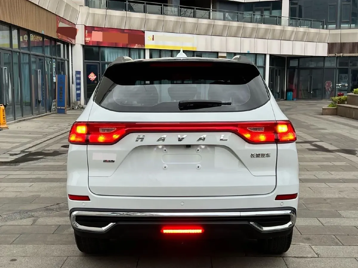 2021 Haval M6 1.5T 150HP L4 7DCT,autocango,china used car exporter,china ev exporter,chinese used car exporter,chinese used ev exporter