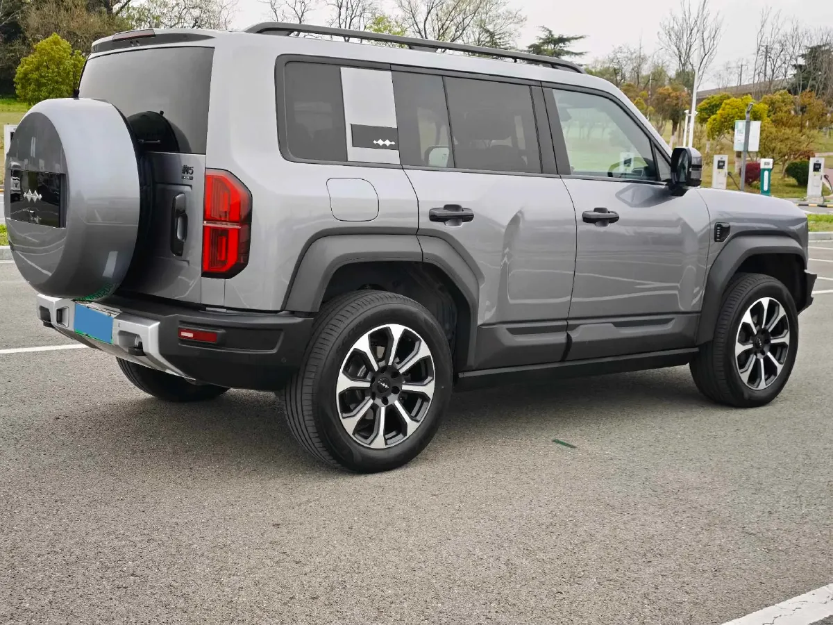 2023 FangChengBao Bao 5 1.5T 194HP L4 E-CVT PHEV 31.8KWH,autocango,china used car exporter,china ev exporter,chinese used car exporter,chinese used ev exporter