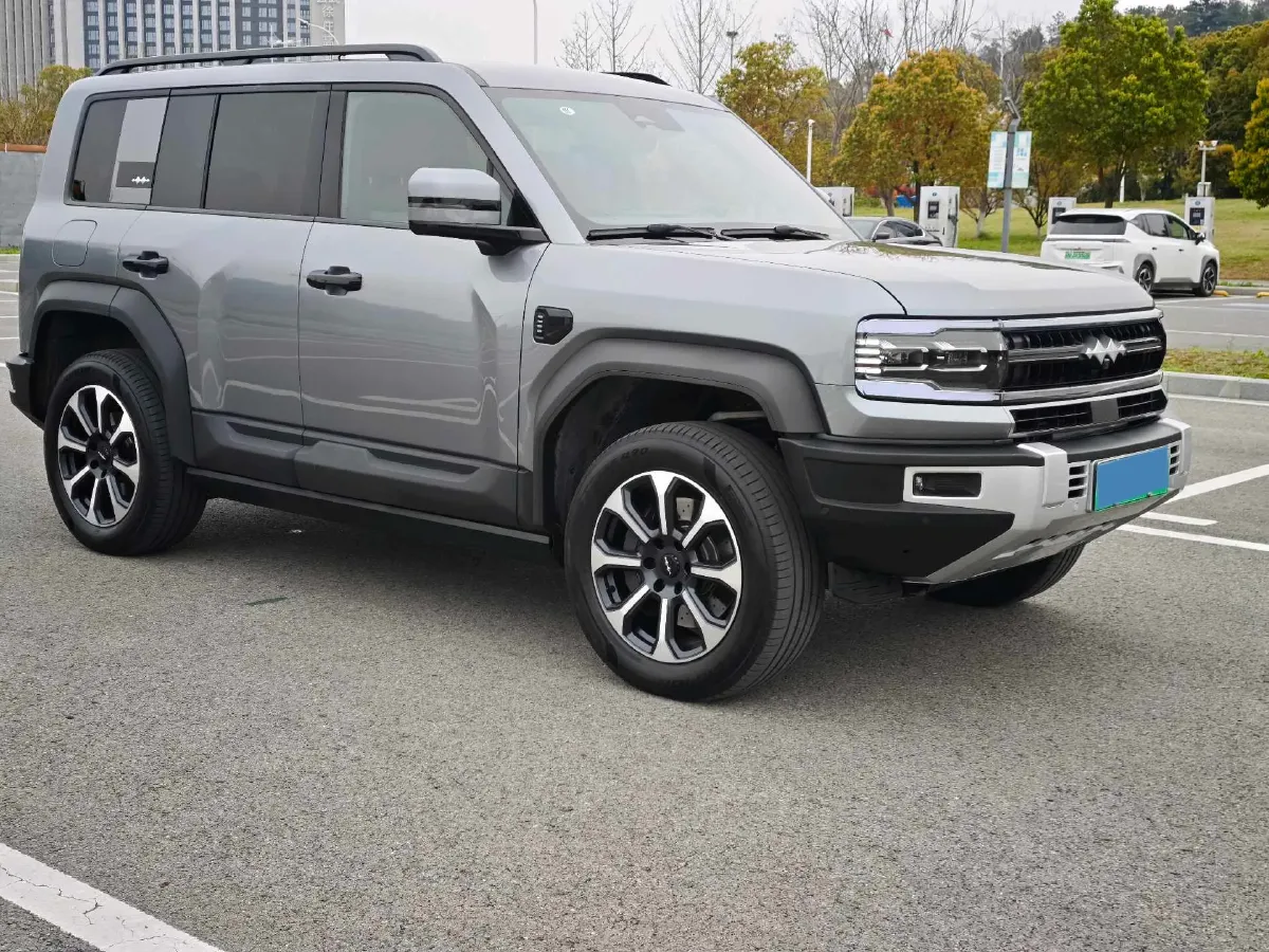 2023 FangChengBao Bao 5 1.5T 194HP L4 E-CVT PHEV 31.8KWH,autocango,china used car exporter,china ev exporter,chinese used car exporter,chinese used ev exporter