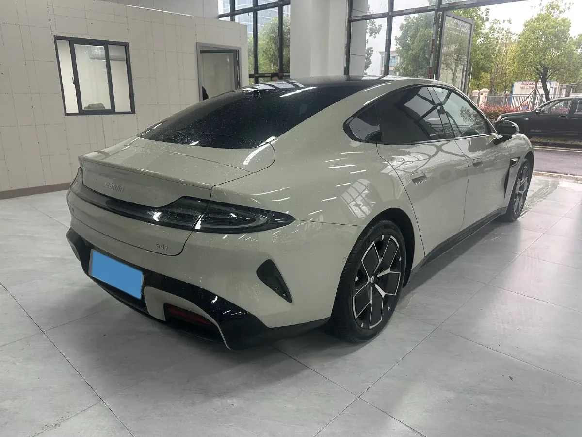 2024 MI SU7 BEV 73.6KWH,autocango,china used car exporter,china ev exporter,chinese used car exporter,chinese used ev exporter