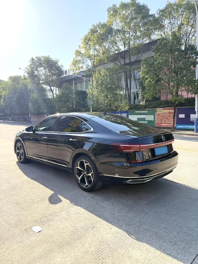 2023 Volkswagen Passat 2.0T 186HP L4 7DCT,autocango,china used car exporter,china ev exporter,chinese used car exporter,chinese used ev exporter