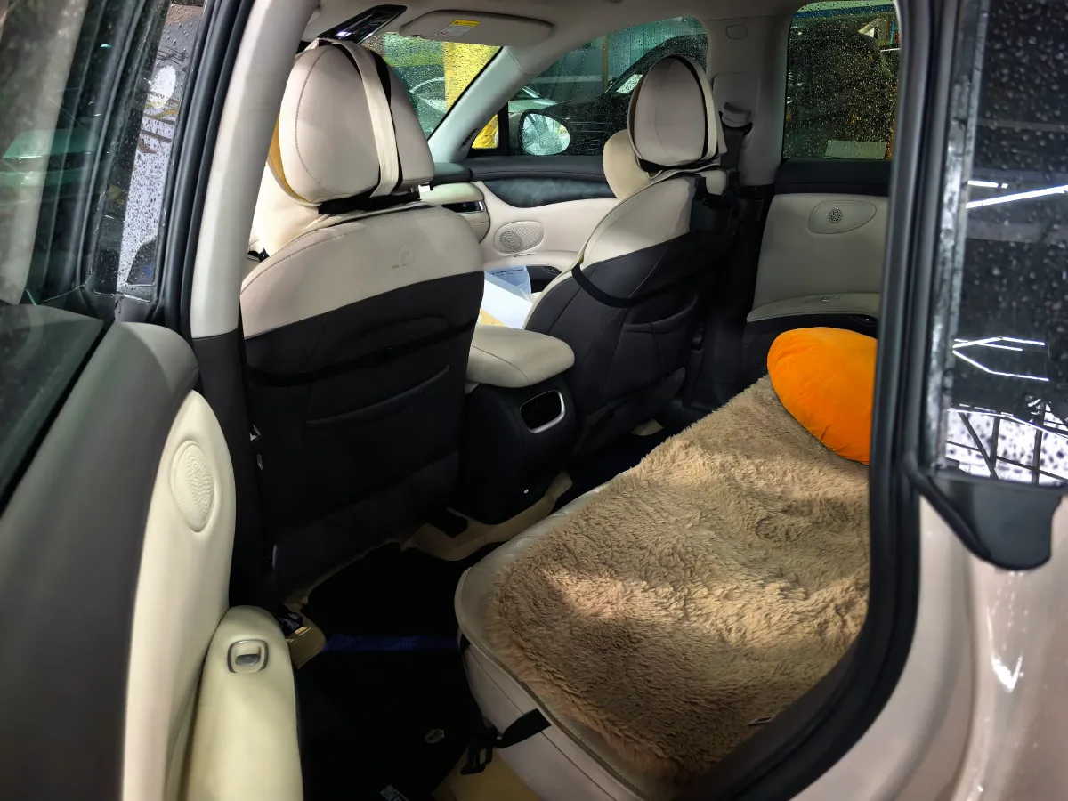 2023 IM LS6 BEV 100KWH,autocango,china used car exporter,china ev exporter,chinese used car exporter,chinese used ev exporter