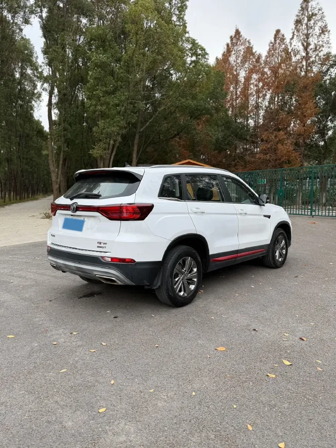 2021 ChangAn CS75 1.5T 178HP L4 7DCT,autocango,china used car exporter,china ev exporter,chinese used car exporter,chinese used ev exporter