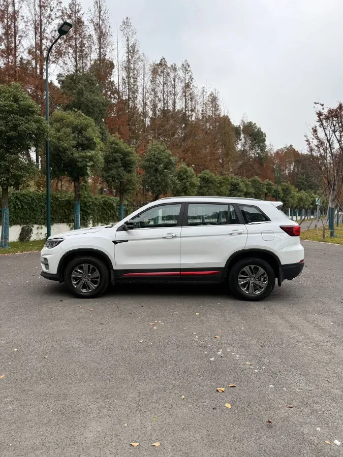 2021 ChangAn CS75 1.5T 178HP L4 7DCT,autocango,china used car exporter,china ev exporter,chinese used car exporter,chinese used ev exporter
