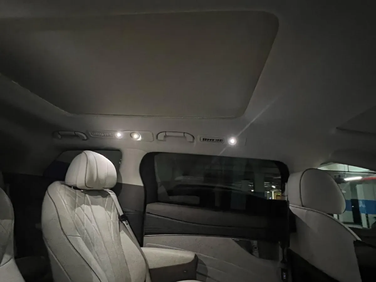 2022 Mercedes-Benz GLC Class 2.0T 197HP L4 9AT,autocango,china used car exporter,china ev exporter,chinese used car exporter,chinese used ev exporter