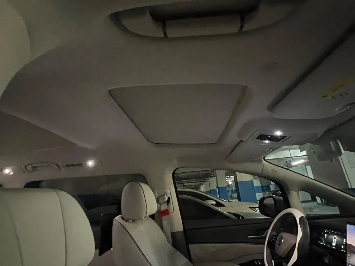 2022 Mercedes-Benz GLC Class 2.0T 197HP L4 9AT,autocango,china used car exporter,china ev exporter,chinese used car exporter,chinese used ev exporter