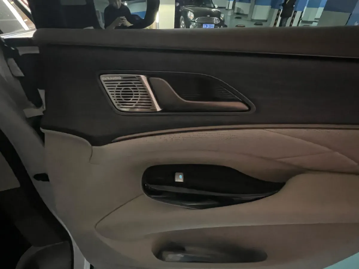 2022 Mercedes-Benz GLC Class 2.0T 197HP L4 9AT,autocango,china used car exporter,china ev exporter,chinese used car exporter,chinese used ev exporter