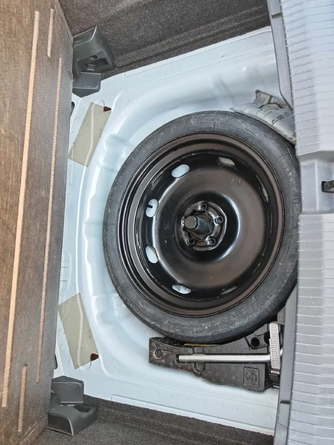 2021 Volkswagen T-Roc 1.4T 150HP L4 7DCT,autocango,china used car exporter,china ev exporter,chinese used car exporter,chinese used ev exporter