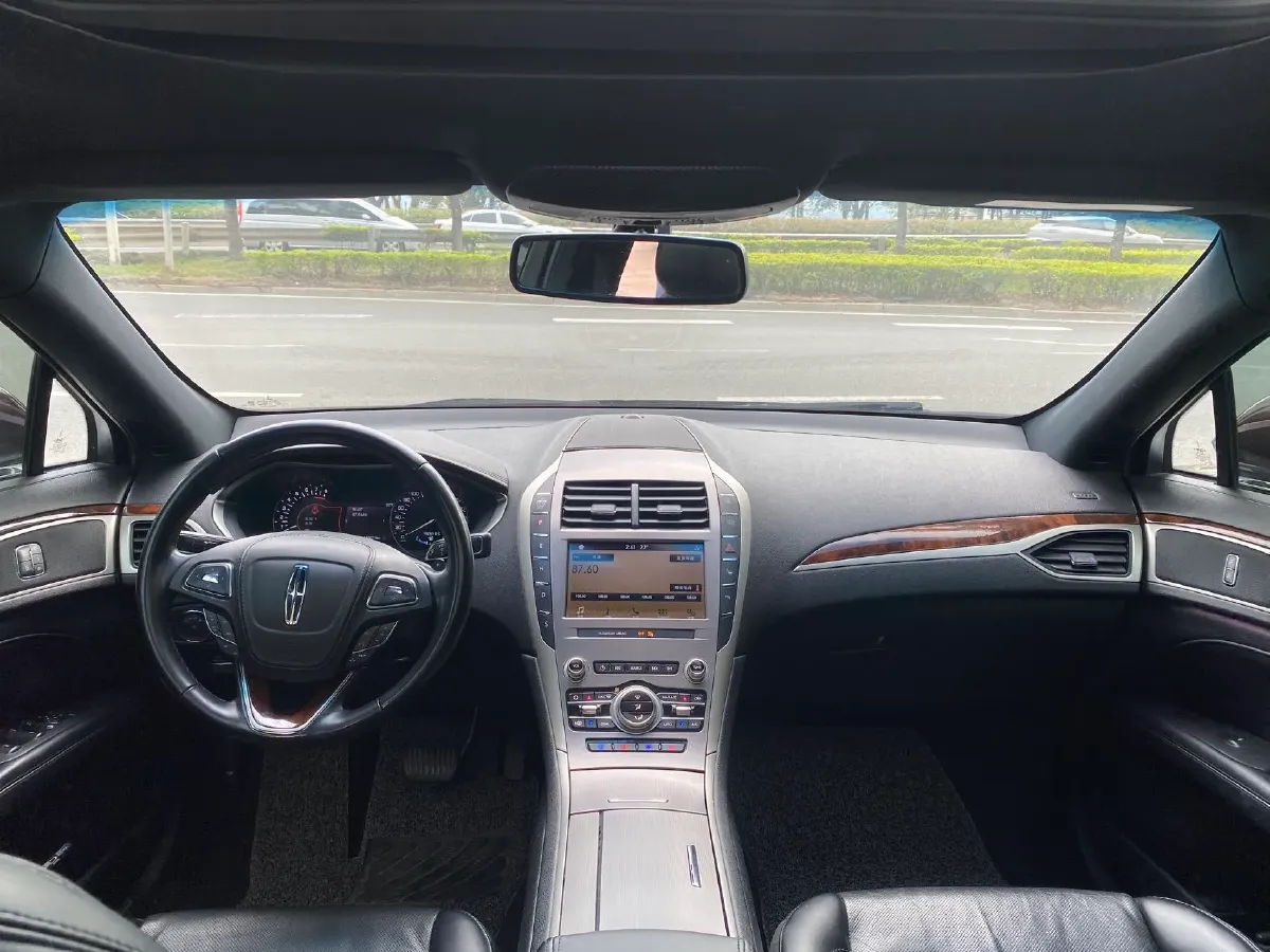 2018 Lincoln MKZ 2.0T 203HP L4 6AT,autocango,china used car exporter,china ev exporter,chinese used car exporter,chinese used ev exporter