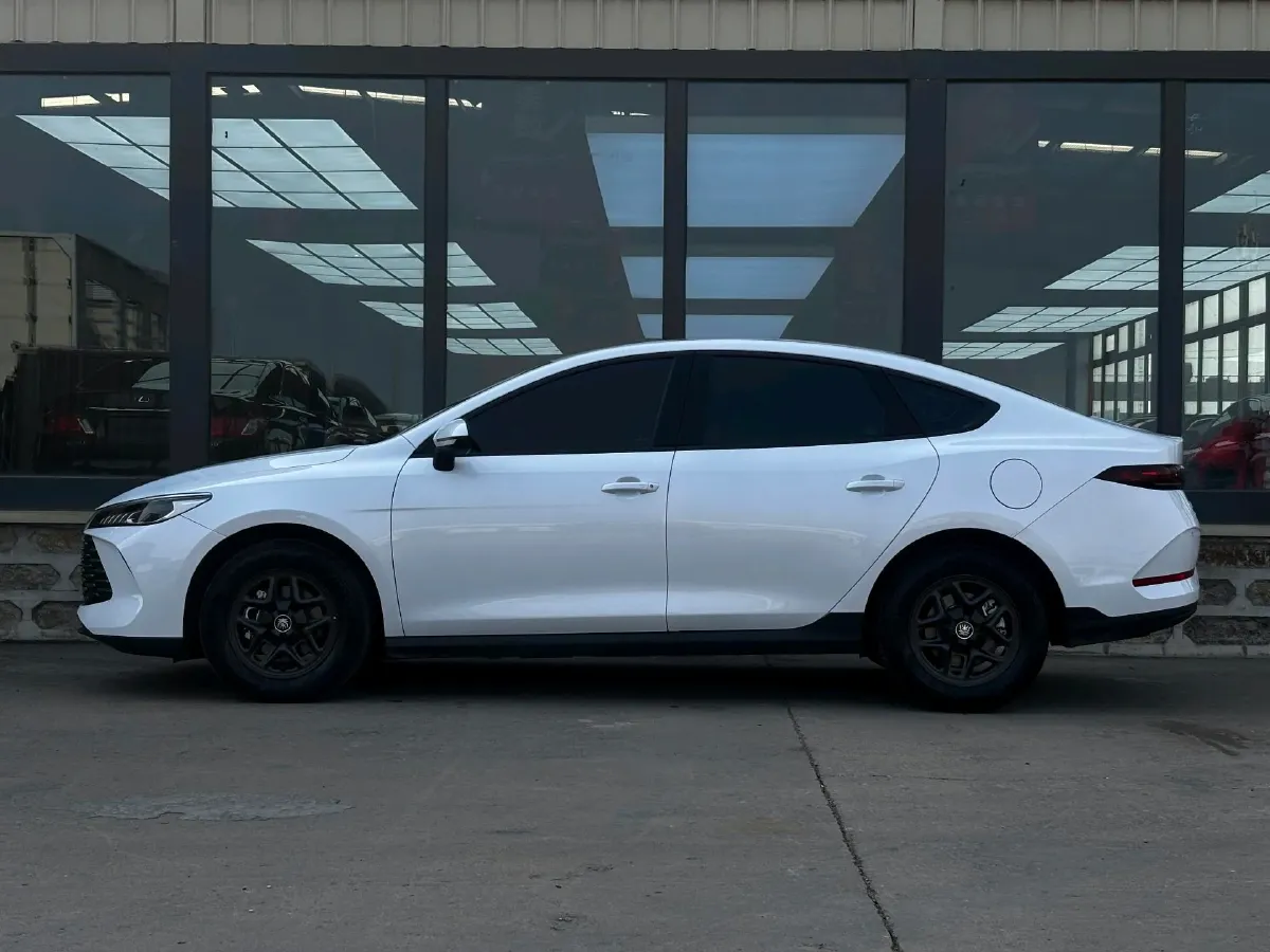 2025 BYD Qin Plus 1.5L 101HP L4 E-CVT PHEV 7.68KWH,autocango,china used car exporter,china ev exporter,chinese used car exporter,chinese used ev exporter