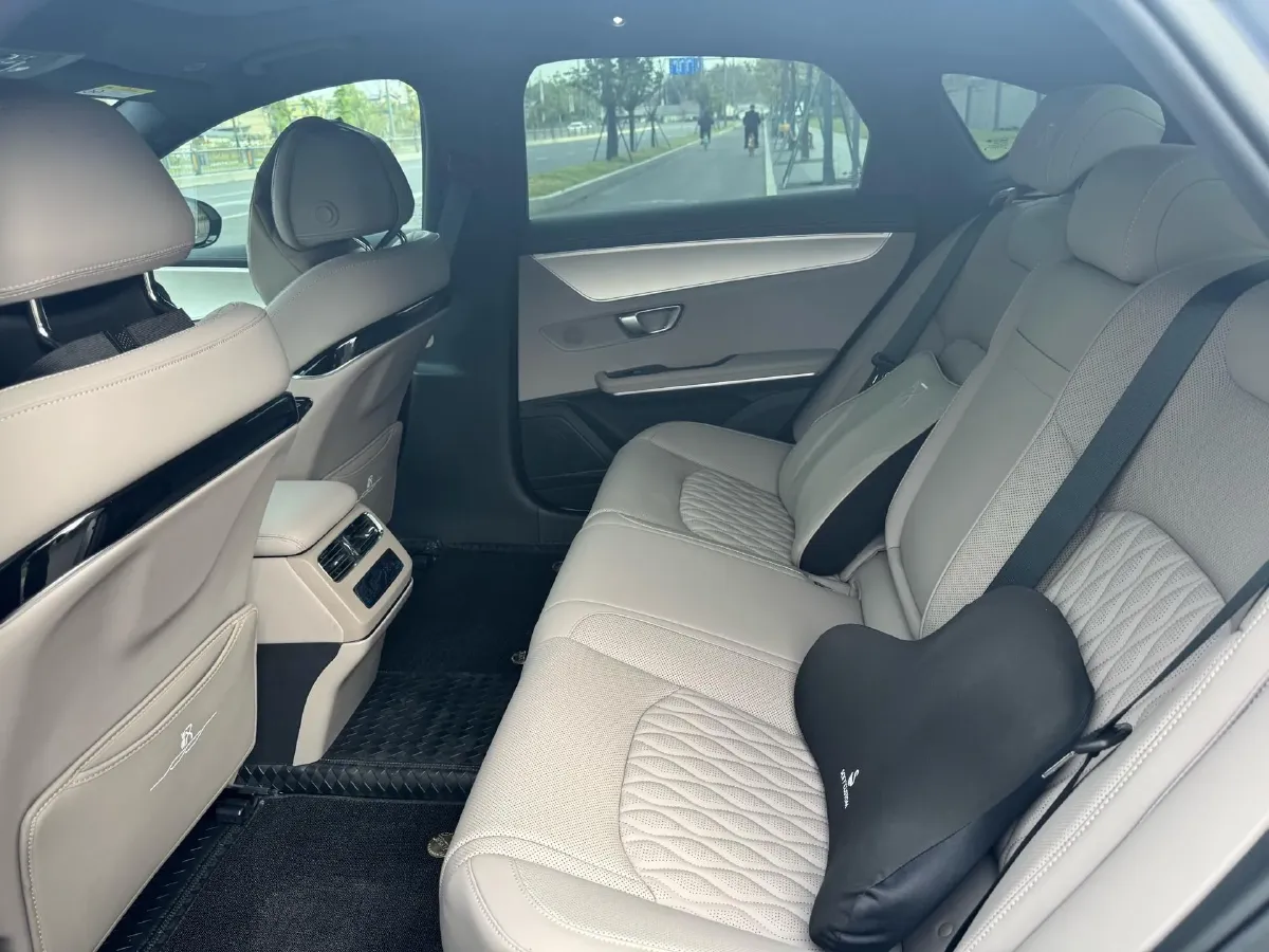 2025 BYD Han 1.5T 156HP L4 E-CVT PHEV,autocango,china used car exporter,china ev exporter,chinese used car exporter,chinese used ev exporter