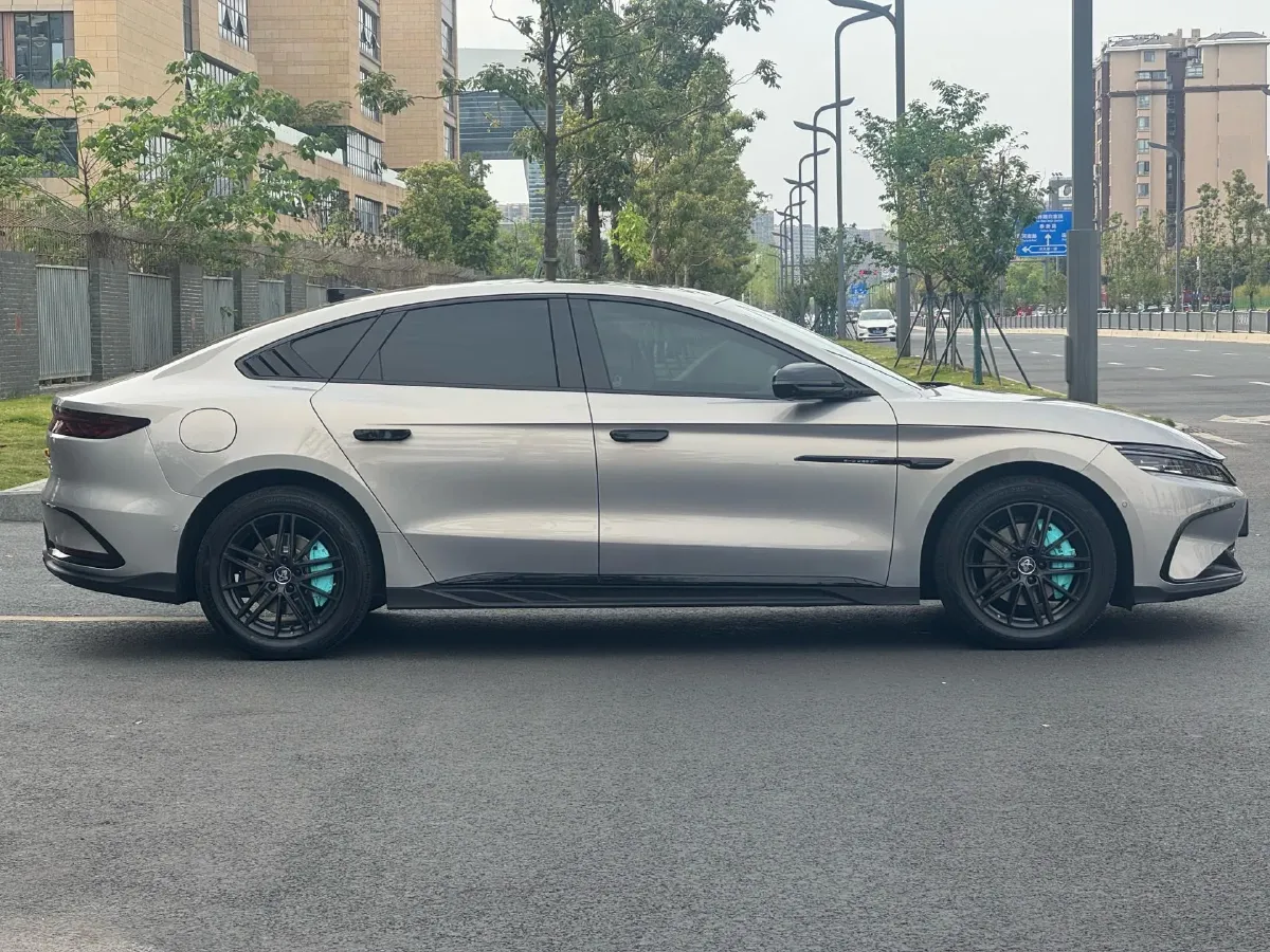 2025 BYD Han 1.5T 156HP L4 E-CVT PHEV,autocango,china used car exporter,china ev exporter,chinese used car exporter,chinese used ev exporter